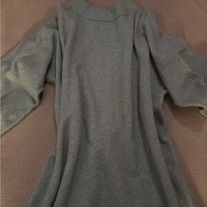 Women's Gray Crew Neck Sweater